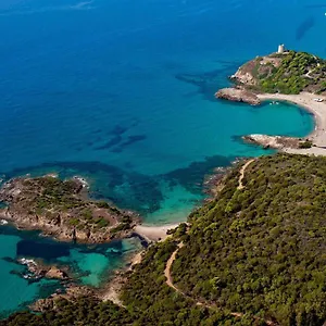 Casa Carlo , Chia Italia